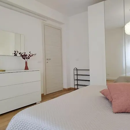 Casa Phimes Калатафими