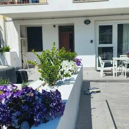 Casa Phimes Apartment